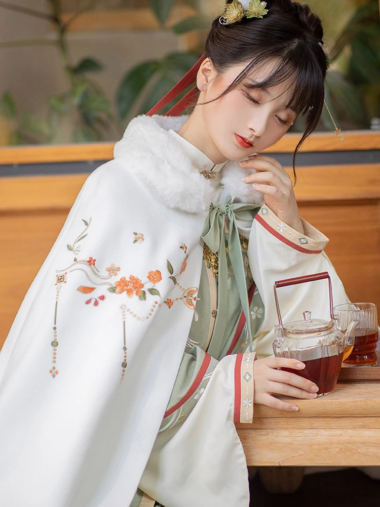 Winter Hanfu Velvet Cloak Women's Retro Cape