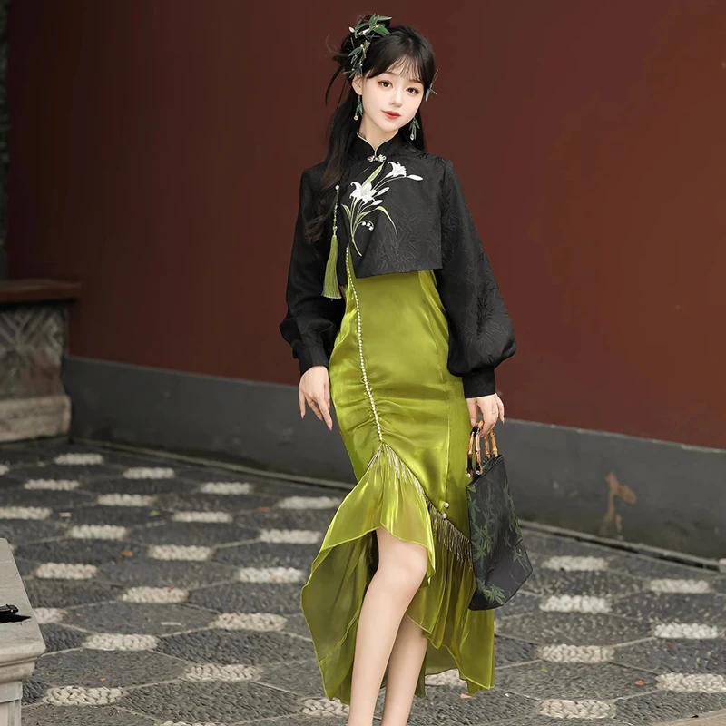 Women-Autumn-Qipao-Dresses-Daily-Vintage-Fishtail-Dresses-2 Women Autumn Qipao Dresses Daily Vintage Fishtail Dresses
