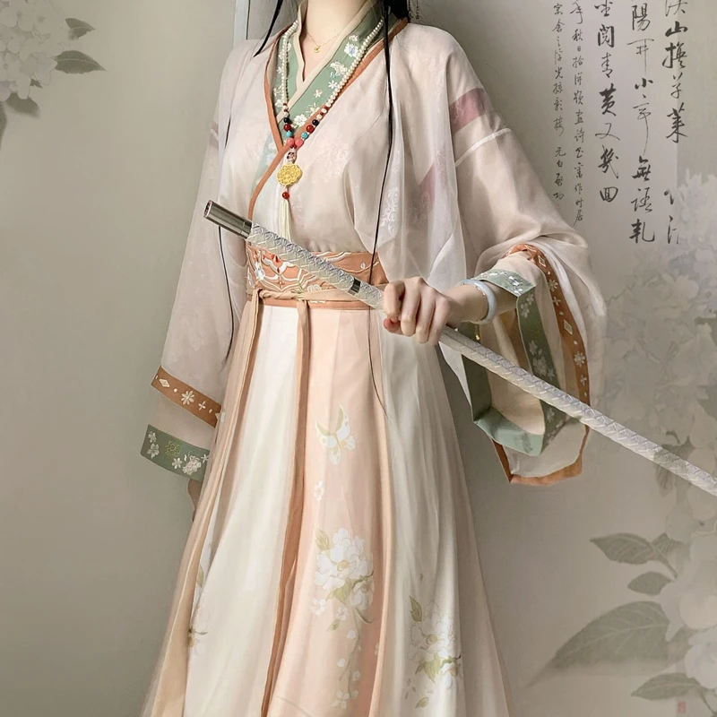 Wuxia-Hanfu-Wei-Jin-Style-Qiyao-Ruqun-Autumn-1 Butterfly Warrior