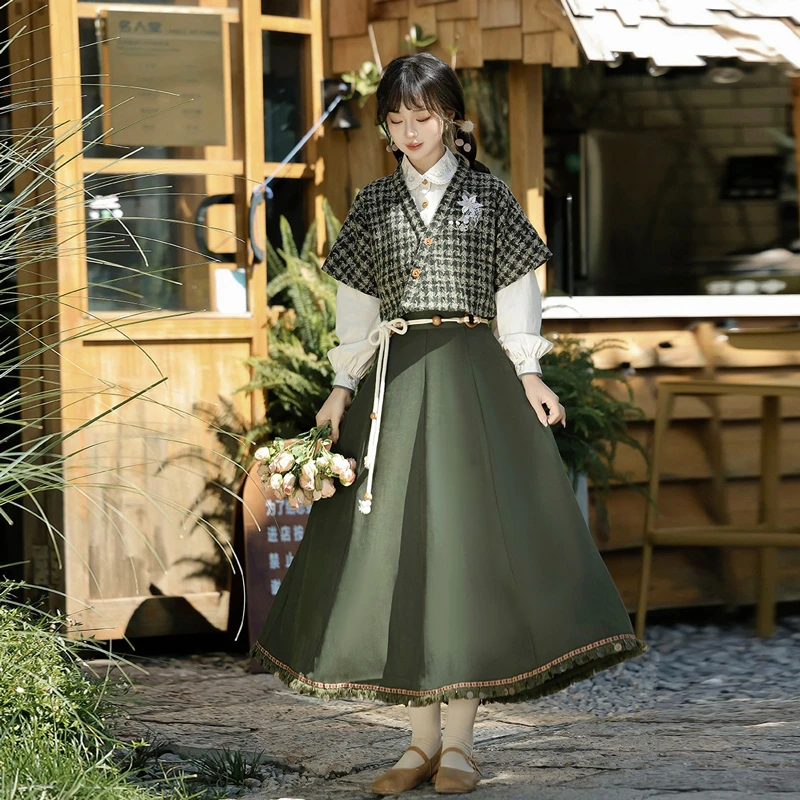 Women's-Autumn-Fashion-Hanfu-New-Chinese-Style-Green-Collection-1 Women's Autumn Fashion Hanfu New Chinese Style Green Collection