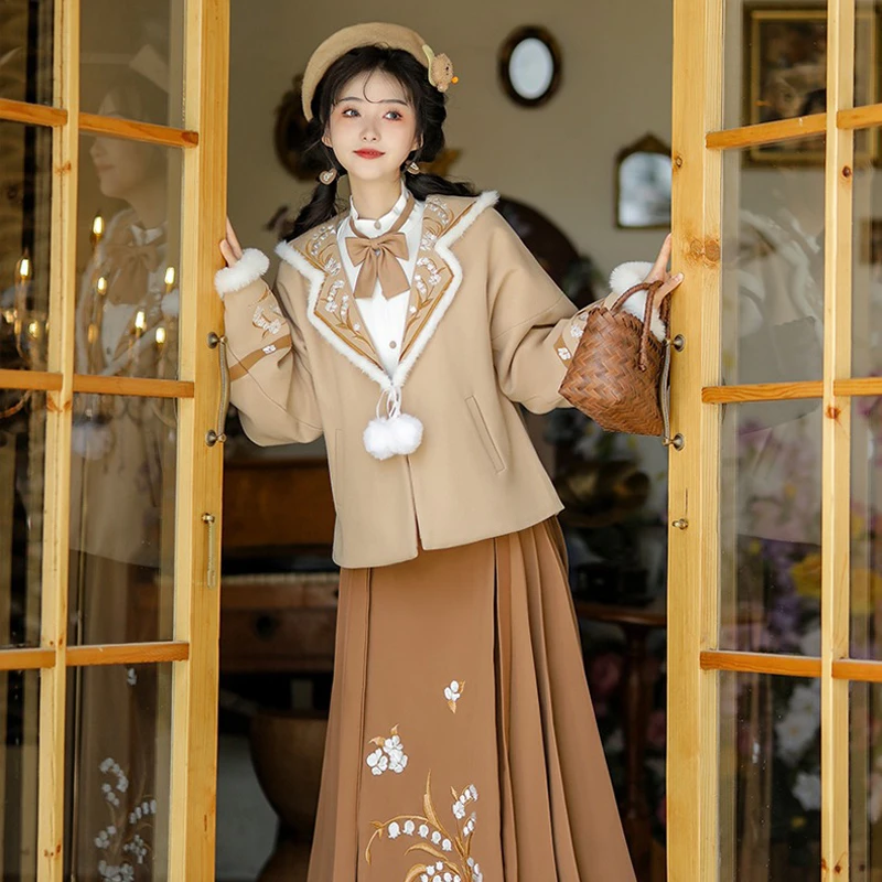 Women's-New-Ming-Dynasty-Ma-Mian-Skirt-Suit-Daily-Fashion-Clothing-3 Women's New Ming Dynasty Ma Mian Skirt Suit Daily Fashion Clothing