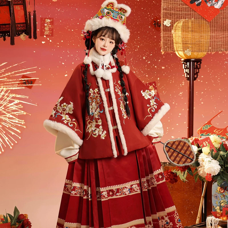 New-Year-Hanfu-Ming-Dynasty-Aoqun-Thick-Red-Suit-1 New Year Hanfu Ming Dynasty Aoqun Thick Red Suit
