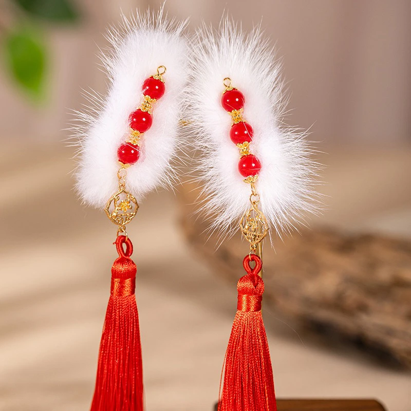 Red-Tassel-Hairclip-Children's-Festive-Plush-Ancient-Style-Hair-Accessories-New-Year-1 Red Tassel Hairclip Children's Festive Plush Ancient Style Hair Accessories New Year