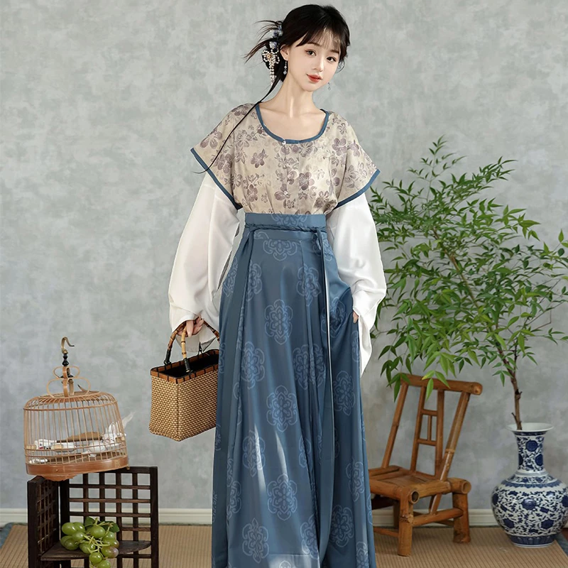 Tang-Dynasty-Hanfu-Round-Neck-Shirt-Qiyao-Slim-Spring-Clothing-1 Tang Dynasty Hanfu Round Neck Shirt Qiyao Slim Spring Clothing