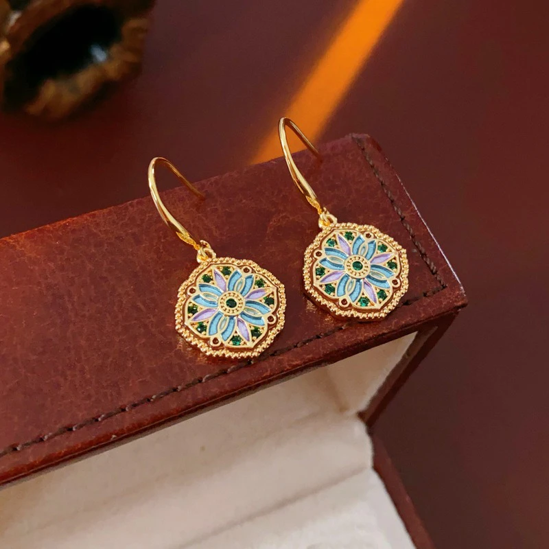 Vintage-Flower-Earrings-Women's-Fashion-High-Class-Jewelry-3 Vintage Flower Earrings Women's Fashion High Class Jewelry