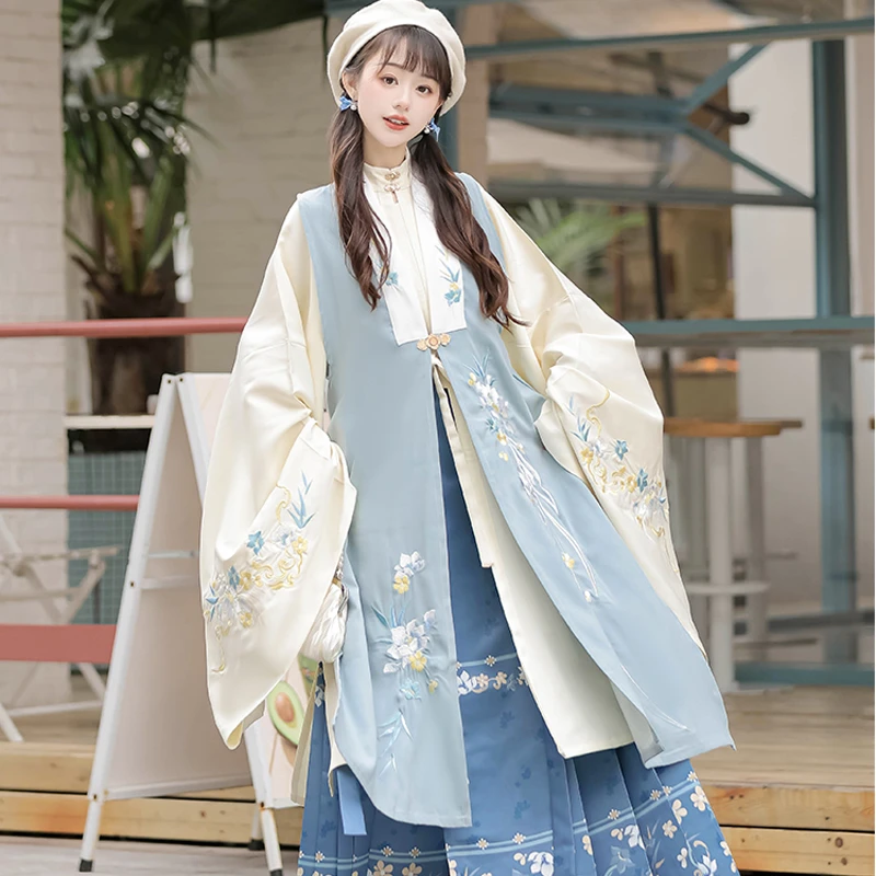 Winter-Ming-Hanfu-Long-Bijia-Blue-Daily-Ma-Mian-Skirt-2 Winter Ming Hanfu Long Bijia Blue Daily Ma Mian Skirt