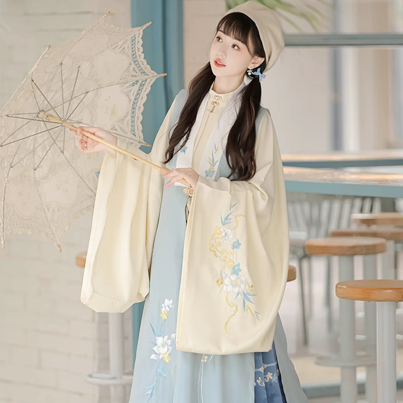 Winter-Ming-Hanfu-Long-Bijia-Blue-Daily-Ma-Mian-Skirt-3 Winter Ming Hanfu Long Bijia Blue Daily Ma Mian Skirt