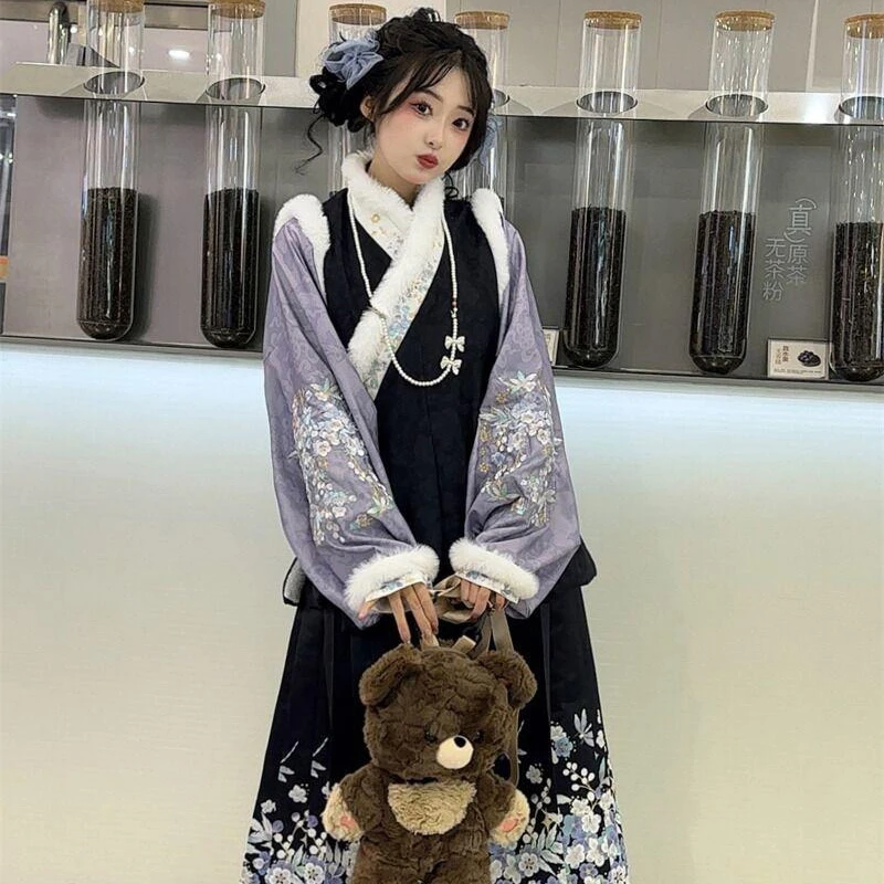 Winter-Purple-Hanfu-Aoqun-Modern-Ma-Mian-Skirt-2 Winter Purple Hanfu Aoqun Modern Ma Mian Skirt