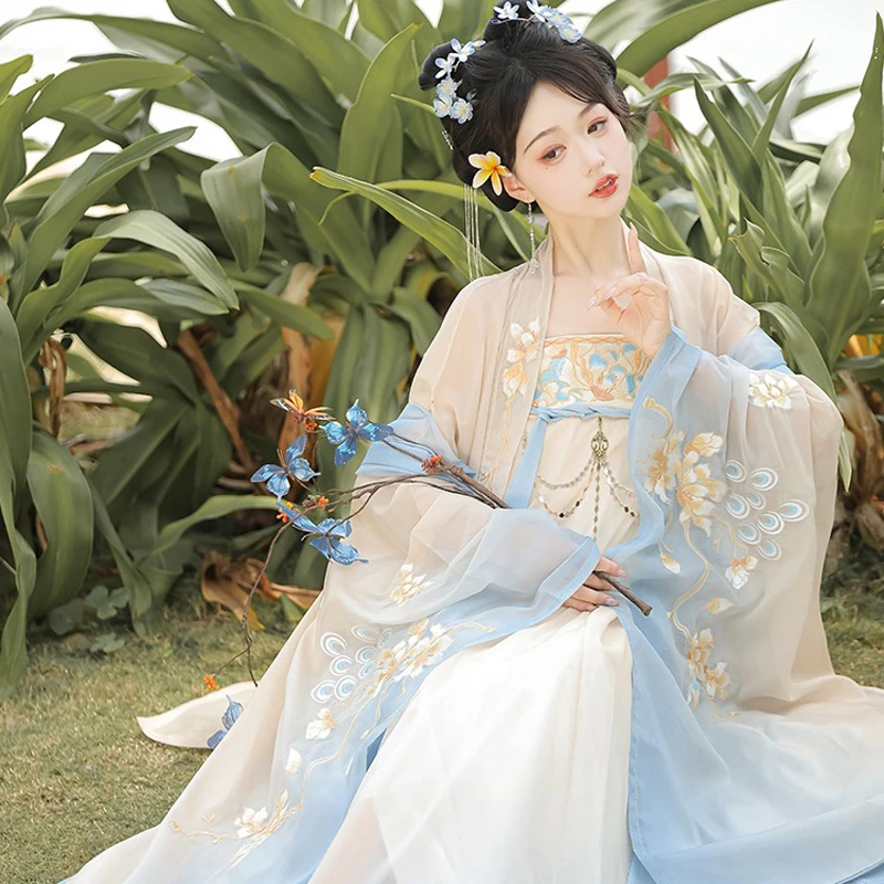 Hanfu-Tang-Dynasty-Hezi-Qun-Spring-Embroidered-Fairy-Skirt-3 Hanfu Tang Dynasty Hezi Qun Spring Embroidered Fairy Skirt