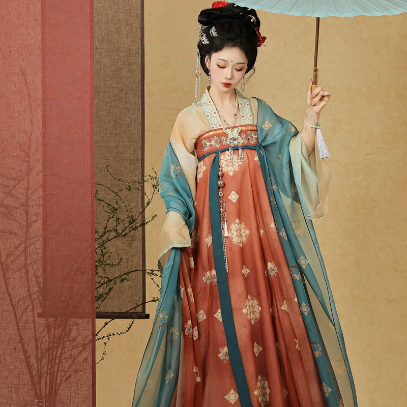 Tang-Dynasty-Qixiong-Shanqun-Summer-Women's-Vintage-Long-Skirt-3 Tang Dynasty Qixiong Shanqun Summer Women's Vintage Long Skirt