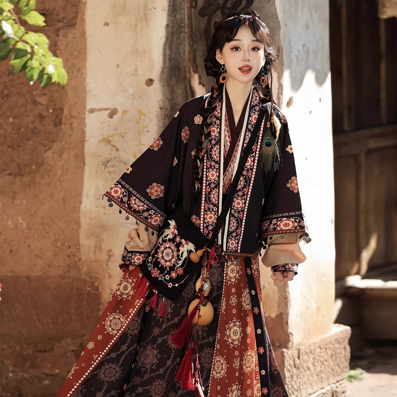Song-Dynasty-Style-Ladies-Hanfu-Spring-Qiyao-Skirt-Vintage-2 Song Dynasty Style Ladies Hanfu Spring Qiyao Skirt Vintage