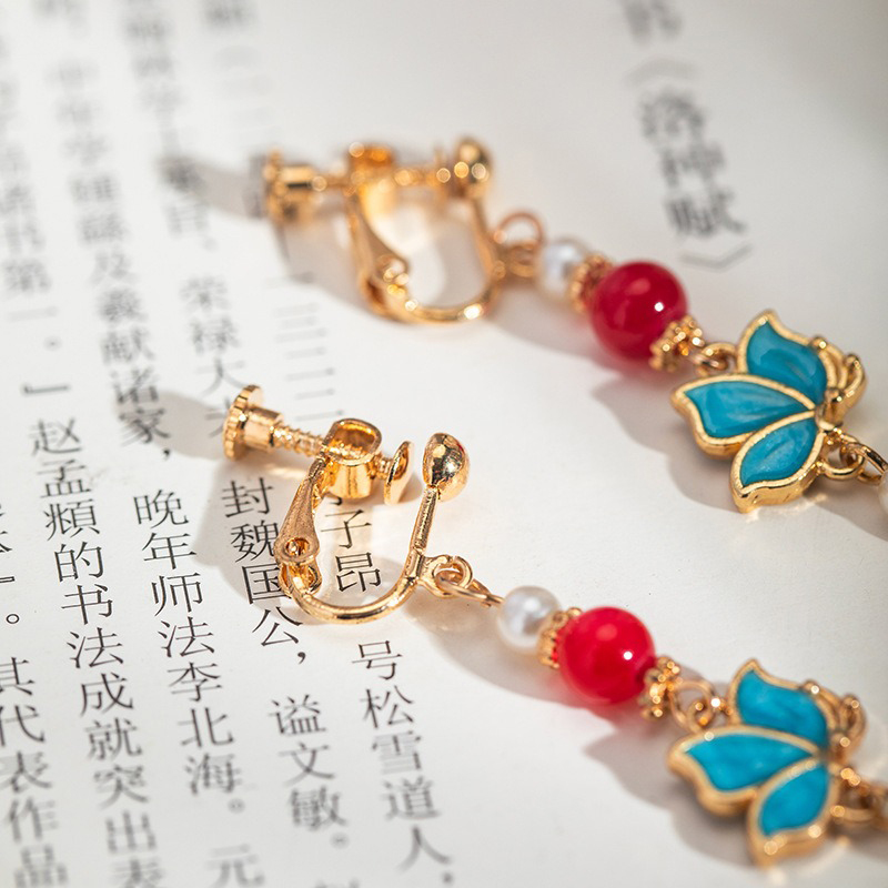 Long-Hanfu-Ladies-Earrings-Dunhuang-Style-Unique-Accessories-4 Long Hanfu Ladies Earrings Dunhuang Style Unique Accessories