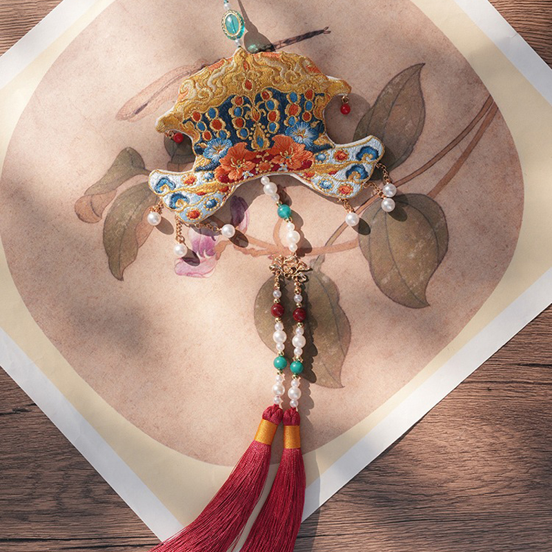 Traditional-Chinese-Purse-Long-Tassel-Women-Hanfu-Accessory-Phoenix-Crown-4 Traditional Chinese Pendant Long Tassel Women Hanfu Accessory Phoenix Crown