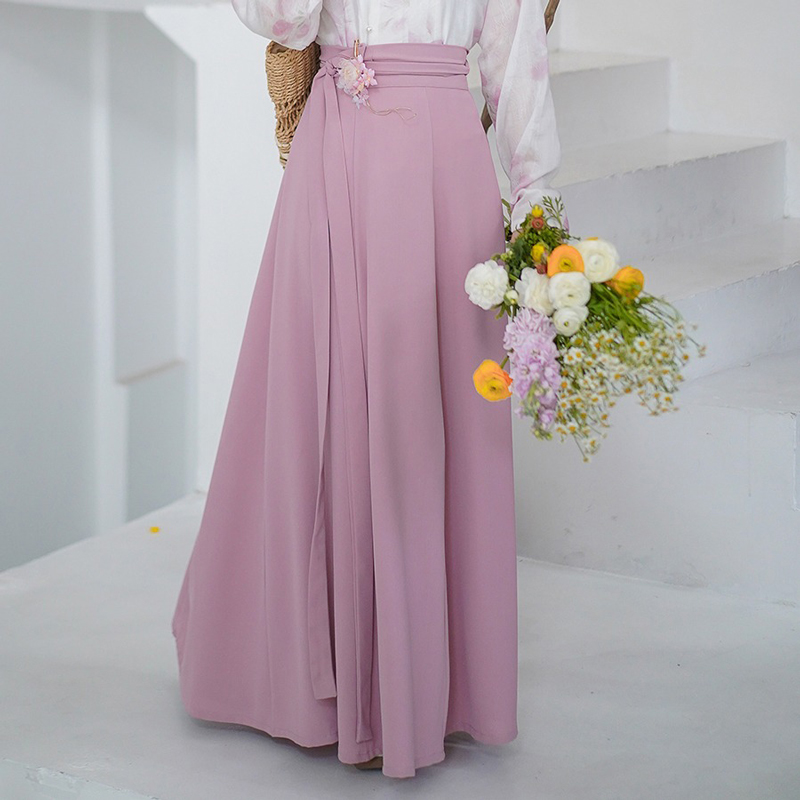 Summer-Hanfu-Ming-Dynasty-Style-Women-Shorts-Set-Round-Neck-Shirt-4 Summer Hanfu Ming Dynasty Style Women Shorts Set Round Neck Shirt