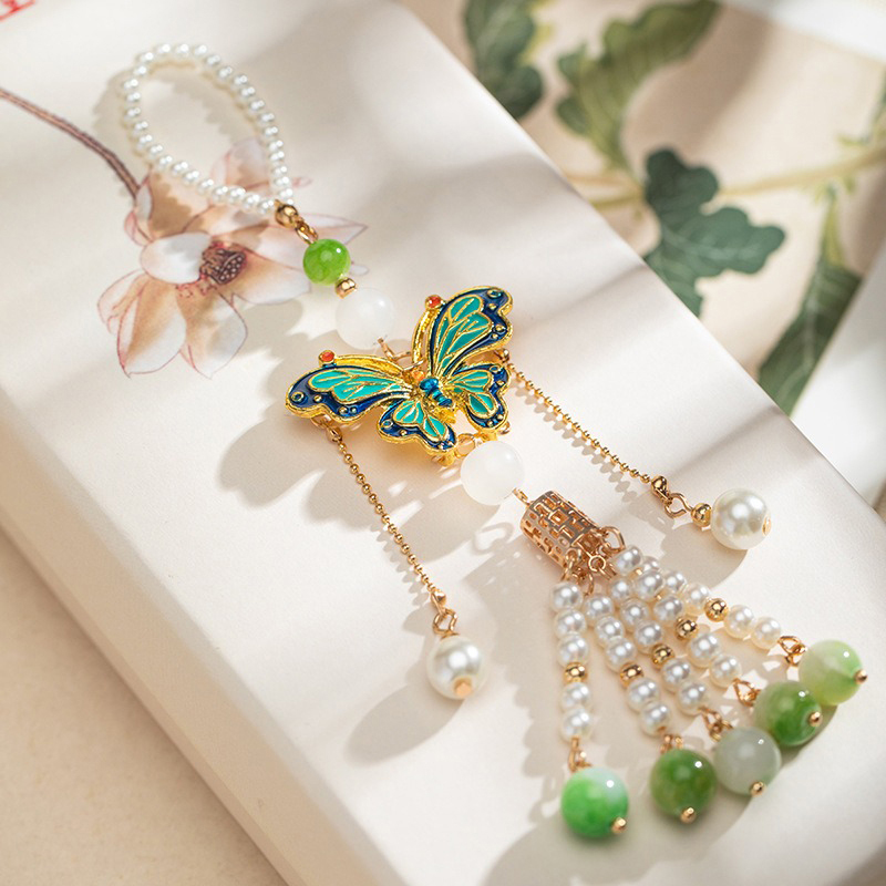 Vintage-Cheongsam-Pendant-New-Pendant-Hanfu-Butterfly-Tassel-1 Vintage Cheongsam Pendant New Pendant Hanfu Butterfly Tassel