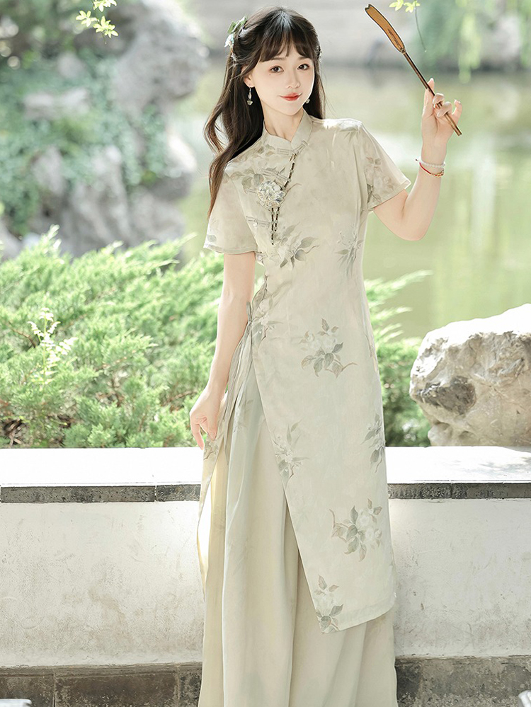 Camellia Grace
