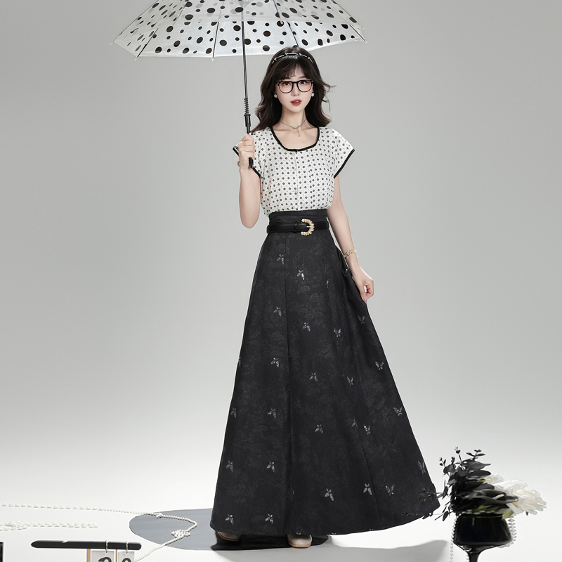 Daily-Ladies-Fashion-Set-Tang-Dynasty-Qiyao-Hanfu-1 Daily Ladies Fashion Set Tang Dynasty Qiyao Hanfu