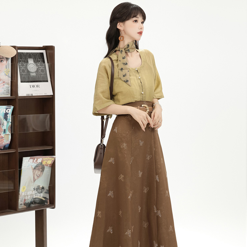 Fashion-Hanfu-Women-Daily-Commuter-Dress-Tang-Dynasty-Style-2 Fashion Hanfu Women Daily Commuter Dress Tang Dynasty Style