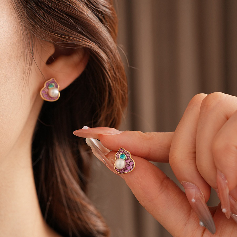Pink-Gourd-Women-Pearl-Earrings-Retro-Cheongsam-Accessories-3 Pink Gourd Women Pearl Earrings Retro Cheongsam Accessories
