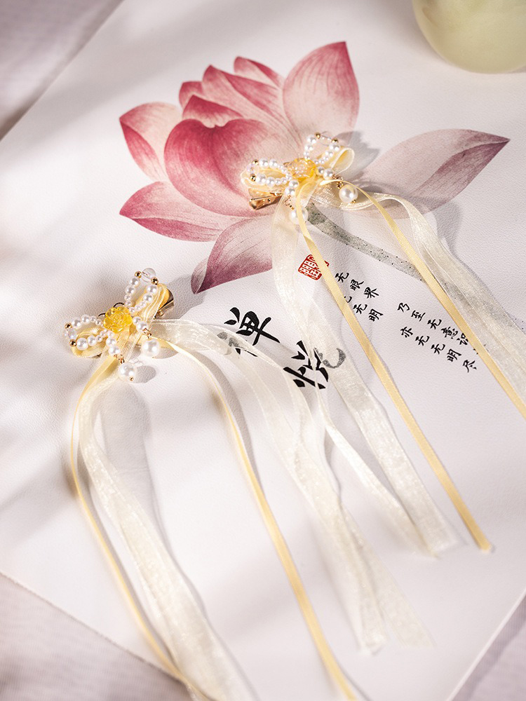 Rose Ribbon