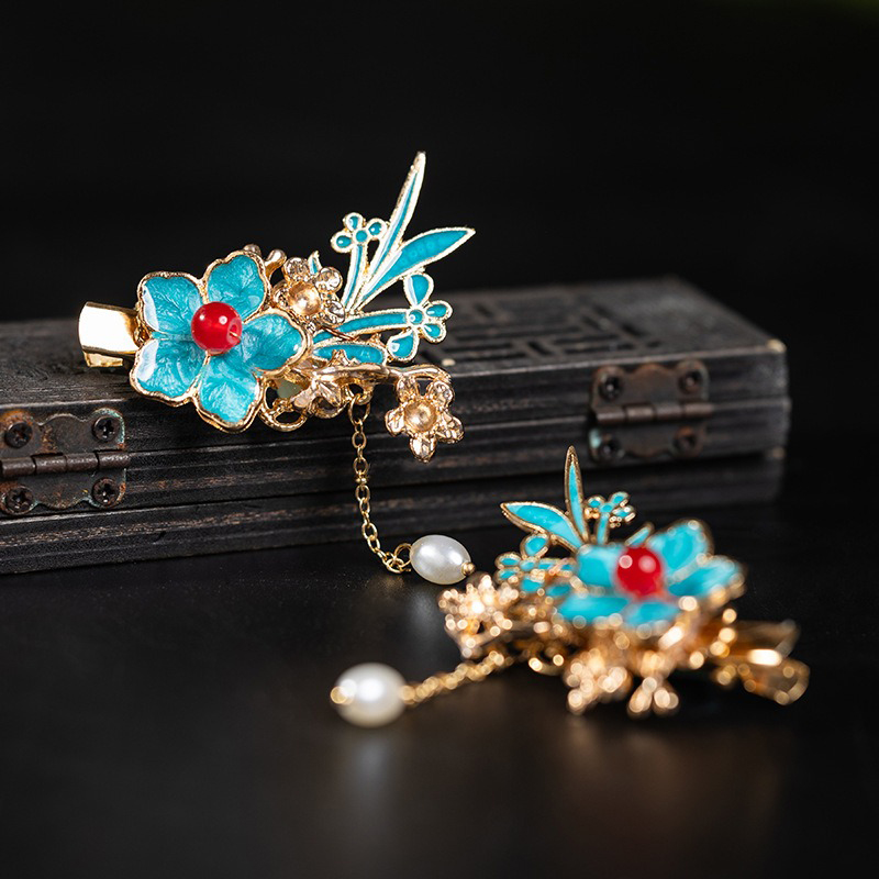 Hanfu-Earrings-Colorful-Silk-Retro-Cheongsam-Ear-Accessories-2 Hanfu Classical Haircilp Blue Exquisite Handmade Accessories