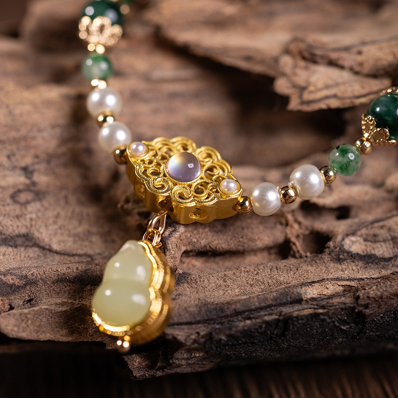Hanfu-Women-Necklace-Green-Short-Yingluo-with-Hulu-1 Hanfu Women Necklace Green Short Yingluo with Hulu