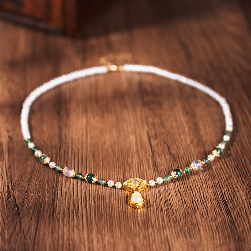 Hanfu-Women-Necklace-Green-Short-Yingluo-with-Hulu-3 Hanfu Women Necklace Green Short Yingluo with Hulu