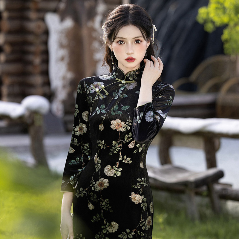 Retro-Women-Dress-Black-Flower-Cheongsam-Autumn-Style-1 Midnight Elegance