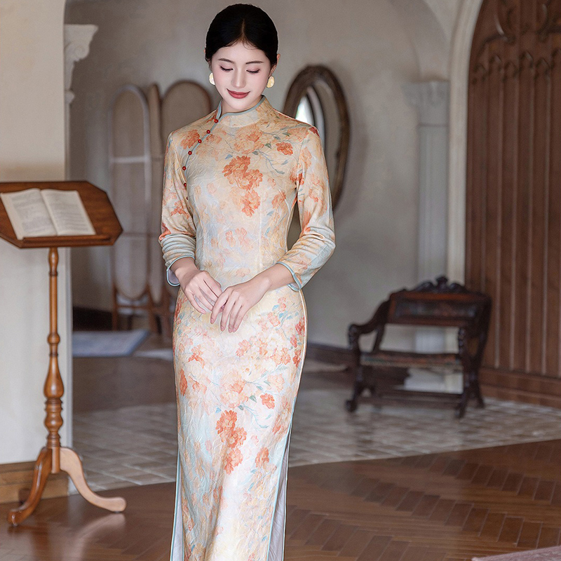 Women-Autumn-Cheongsam-Long-Sleeve-Daily-Qipao-Dresses-3 Women Autumn Cheongsam Long Sleeve Daily Qipao Dresses