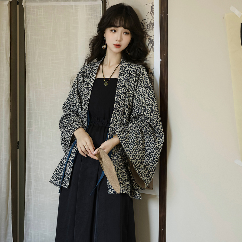 Women-Autumn-Hanfu-Wei-Jin-Period-Fashionable-Clothing-1 Women Autumn Hanfu Wei Jin Period Fashionable Clothing