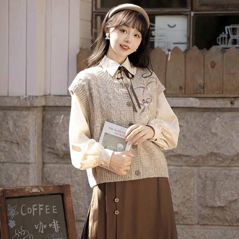 Winter-Daily-Hanfu-Ming-Dynasty-Set-with-Maian-Skirt-4 Winter Daily Hanfu Ming Dynasty Set with Maian Skirt