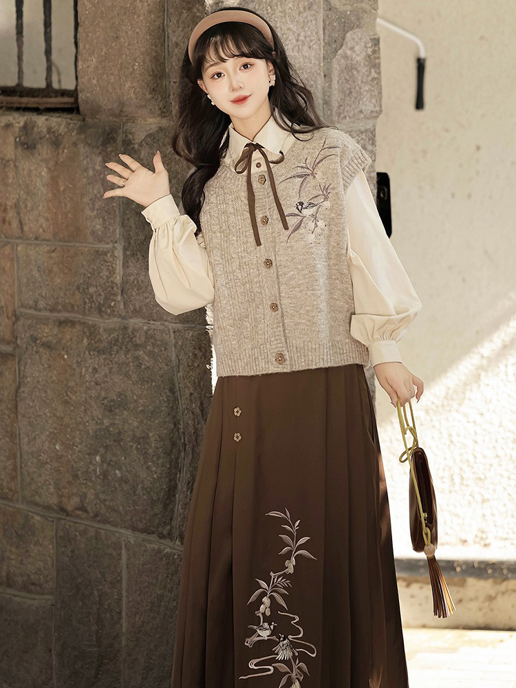 Winter Daily Hanfu Ming Dynasty Set with Maian Skirt