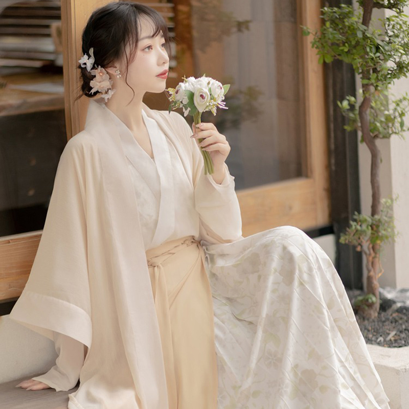 Woman-Song-Dynasty-Fashion-Hanfu-Autumn-Casual-Set-3 Woman Song Dynasty Fashion Hanfu Autumn Casual Set
