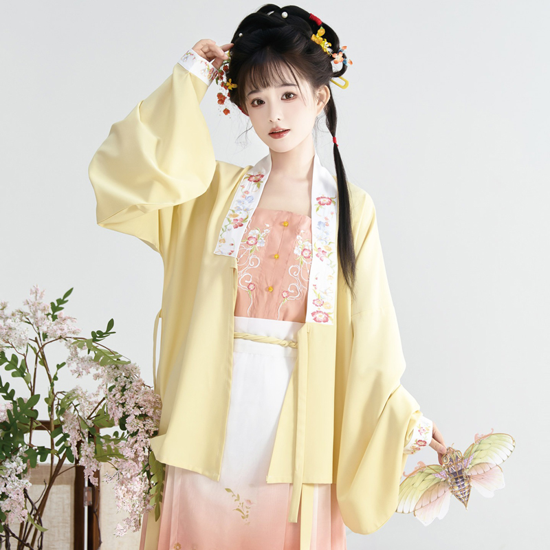 Women-Autumn-Hanfu-Set-Mandarin-Collar-Classic-Autumn-Ensemble-3 Women Autumn Hanfu Set Mandarin Collar Classic Autumn Ensemble