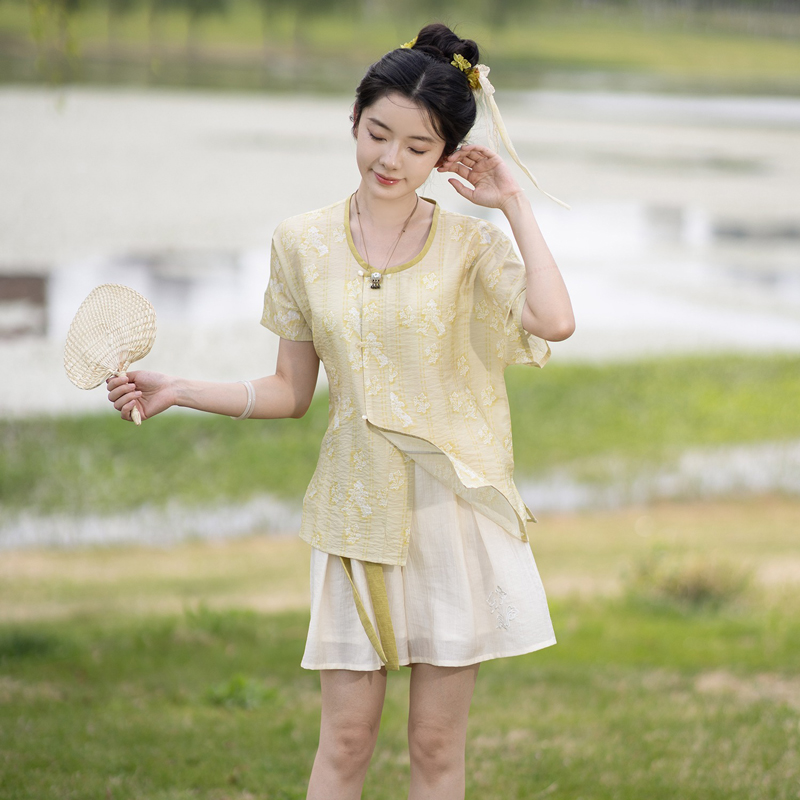 Tang-Dynasty-Short-Sleeved-Summer-Simple-Hanfu-2 Tang Dynasty Short Sleeved Summer Simple Hanfu