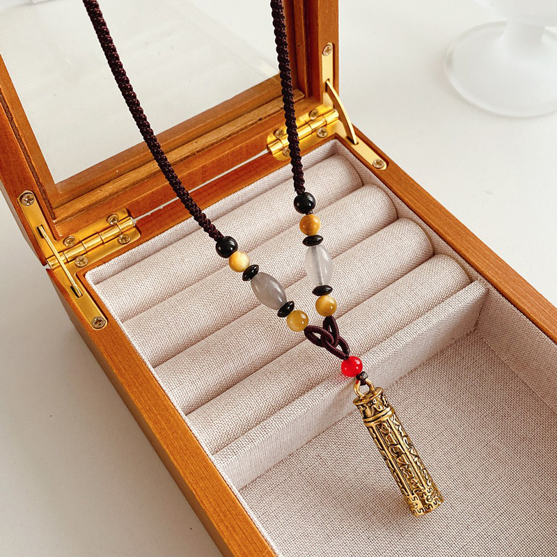 Women-Accessories-Round-Necklace-Vintage-Niche-Jewelry-2 Women Accessories Round Necklace Vintage Niche Jewelry