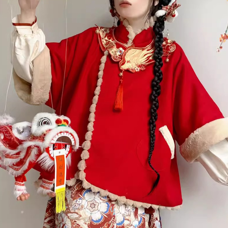 Women-Winter-Hanfu-Red-New-Year-Attire-with-Mamian-Skirt-3 Women Winter Hanfu Red New Year Attire with Mamian Skirt