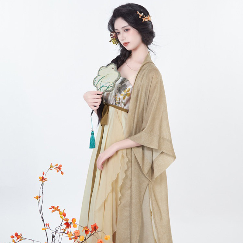 Spring-Hanfu-Dress-for-Women-with-Han-Elements-1 Spring Hanfu Dress for Women with Han Elements