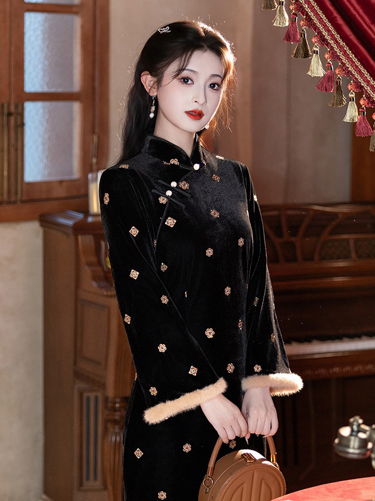 Women Black Winter Cheongsam Thickened Velvet Long-Length Qipao