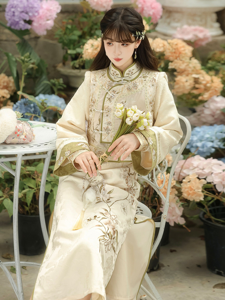 Women Spring Cheongsam Set New Vest Elegant Attire