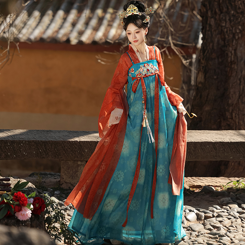 Women-Tang-Dynasty-Hanfu-Qixiong-Set-Spring-Daily-Wear-Blue-Skirt-Ensemble-3 Women Tang Dynasty Hanfu Qixiong Set Spring Daily Wear Blue Skirt Ensemble