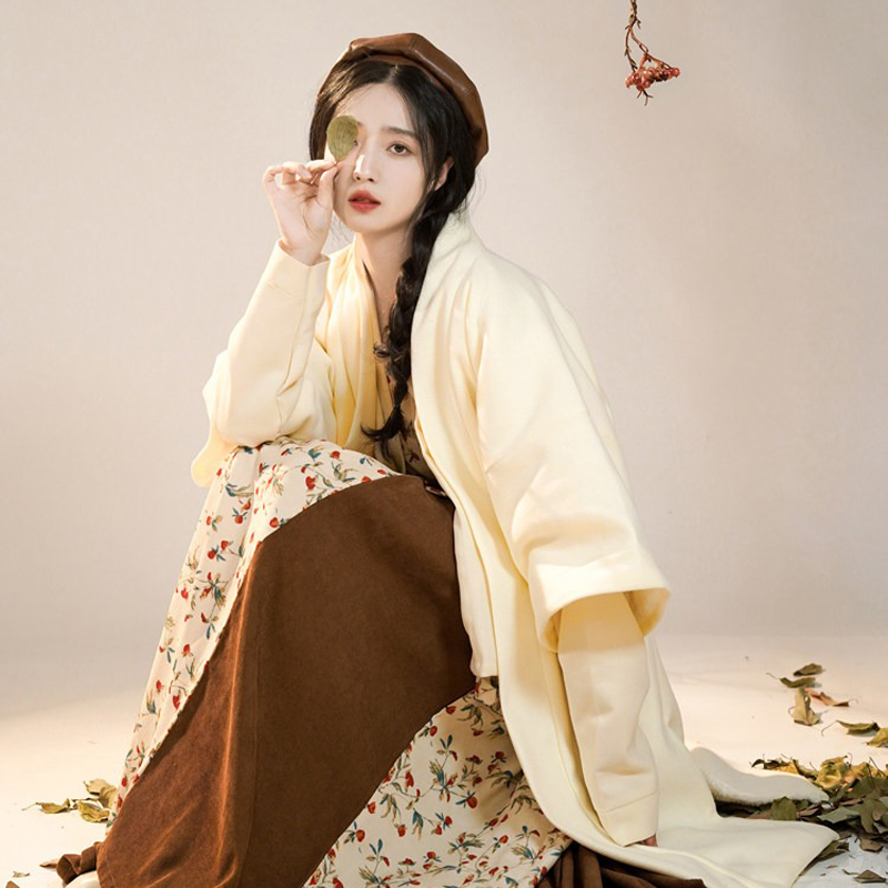 Women-Winter-Hanfu-Song-Dynasty-Style-Thickened-Set-2 Women Winter Hanfu Song Dynasty Style Thickened Set