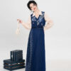 Fashionable-Hanfu-Short-Embroidered-Vest-with-Denim-Inspired-Xuanqun-3 Fashionable Hanfu Short Embroidered Vest with Denim-Inspired Xuanqun