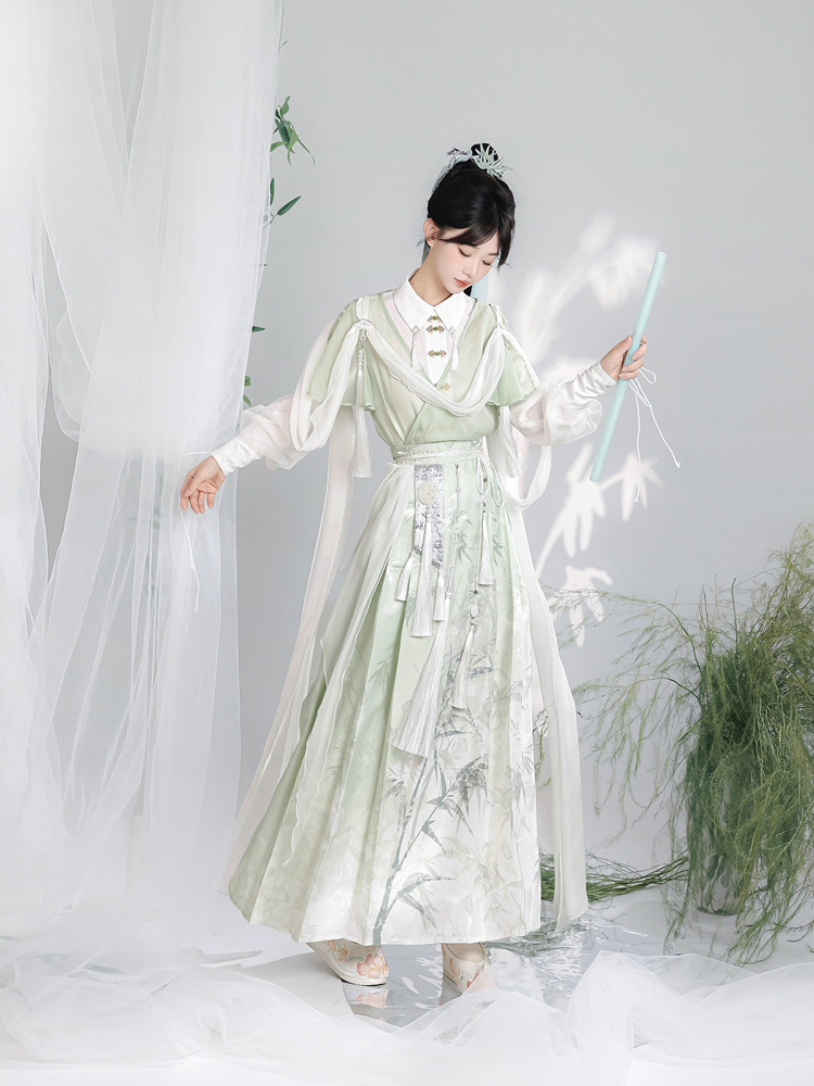 Women Martial Arts Hanfu Chinese-Style Bamboo Leaf Wuxia Flowing Attire 