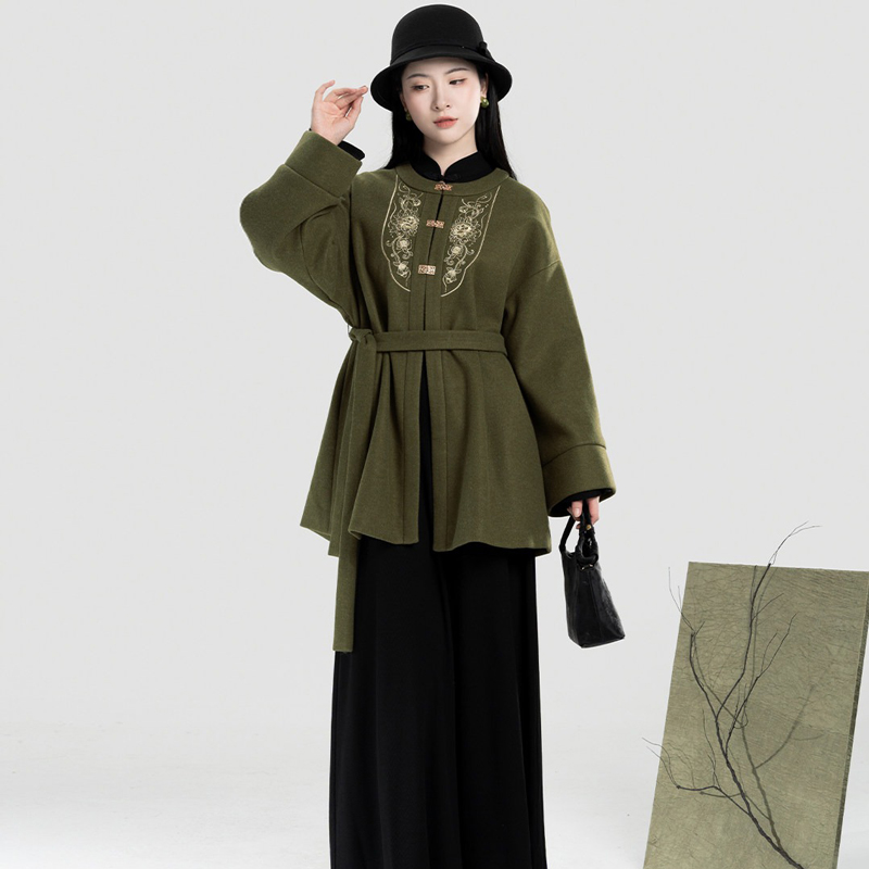 Women-Winter-Hanfu-Round-Neck-Coat-Stand-Up-Collar-Bell-Sleeve-Long-Dress-A-Line-Slim-Fit-Long-Skirt-3 Women Winter Hanfu Round-Neck Coat Stand-Up Collar Bell-Sleeve Long Dress A-Line Slim-Fit Long Skirt