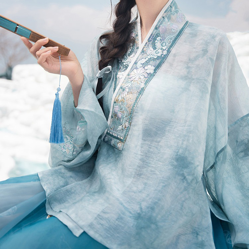 Women's-Ming-Dynasty-Elegant-Tencel-Hanfu-Mamian-Skirt-Set-Dui-Chuan-Jiao-2 Women's Ming Dynasty Elegant Tencel Hanfu Mamian Skirt Set Dui Chuan Jiao