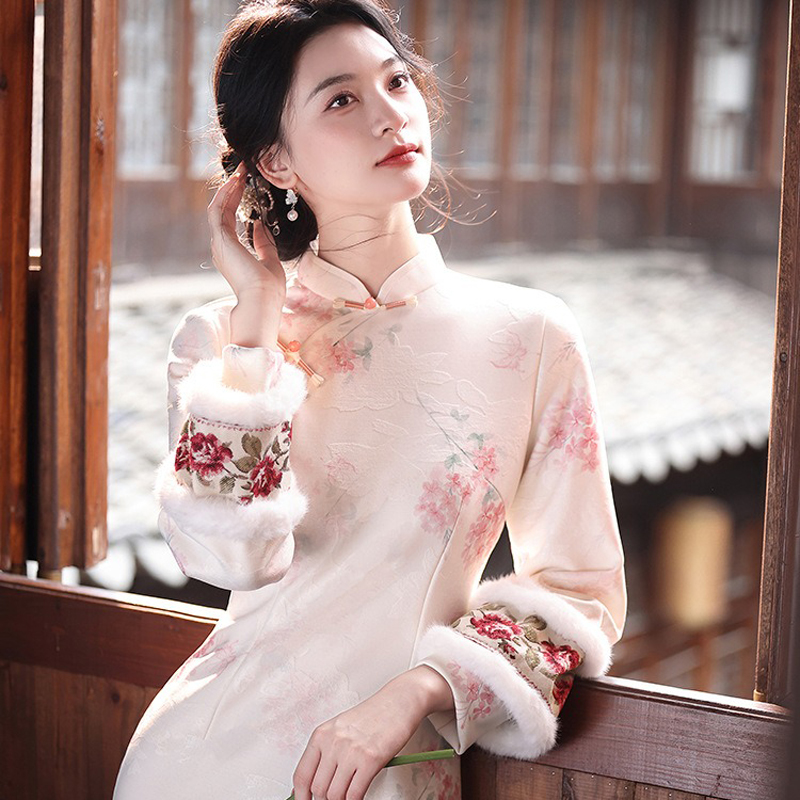 Spring-Women-Cheongsam-Pink-Wide-Sleeved-Warm-Long-Dress-3 Spring Women Cheongsam Pink Wide-Sleeved Warm Long Dress