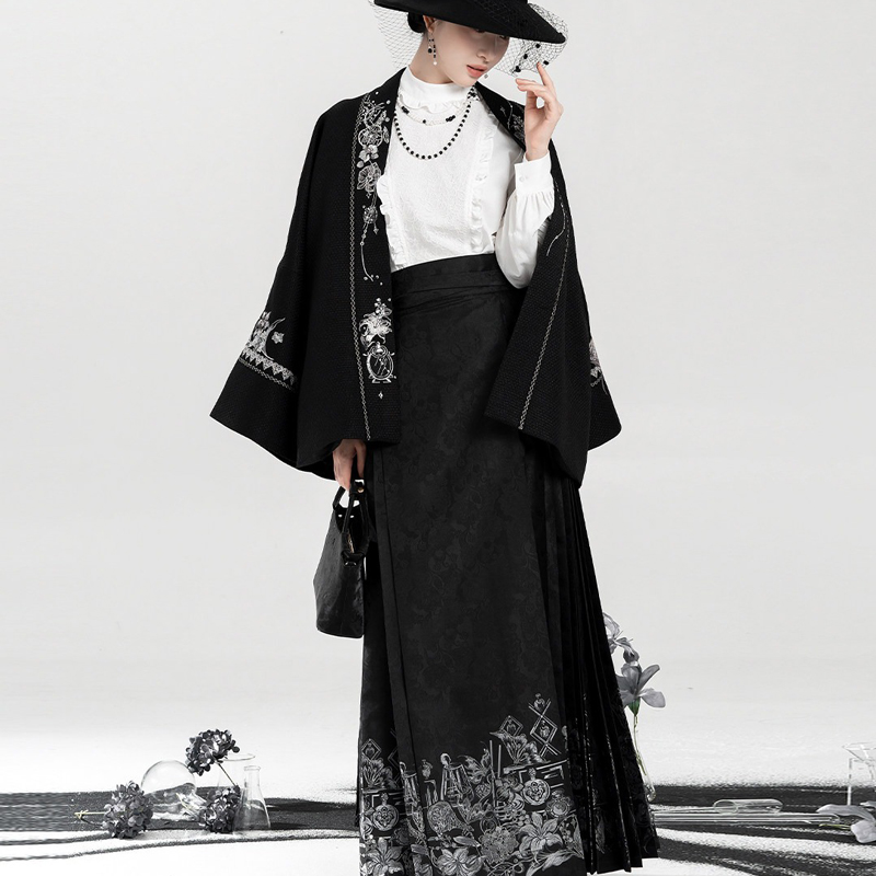 Spring-Women-Hanfu-Set-Duijin-Jacket-Black-Mamian-Skirt-Elegant-Style-2 Spring Women Hanfu Set Duijin Jacket Black Mamian Skirt Elegant Style