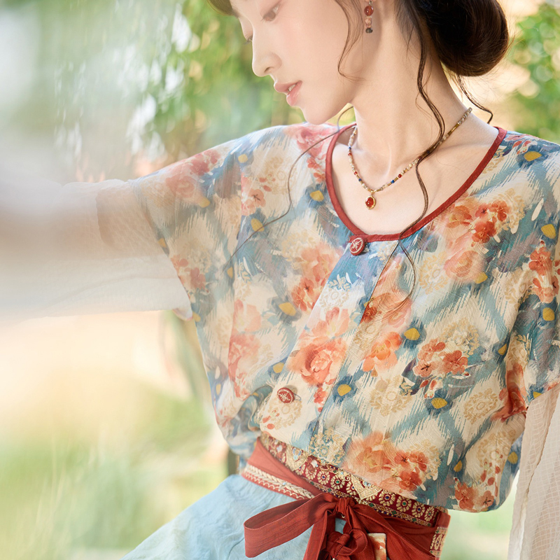 Tang Dynasty Style Women Hanfu Set in Tencel Fabric for Casual Daily Wear
