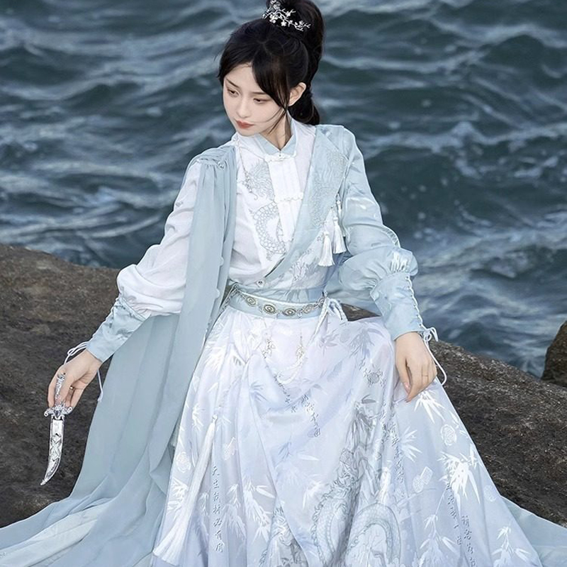 Women-Martial-Arts-Set-Flowing-Knight-Ming-Dynasty-Mamian-Qun-Set-3 Women Martial Arts Set Flowing Knight Ming Dynasty M amian Qun Set